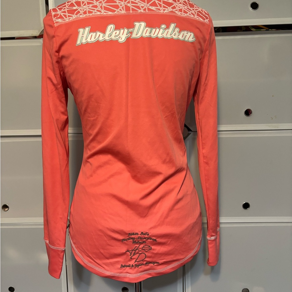 Harley-Davidson Women's V-Neck Coral Long Sleeve Tee - Picture 2 of 6